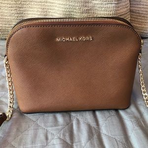 Michael Kors crossbody Tan large